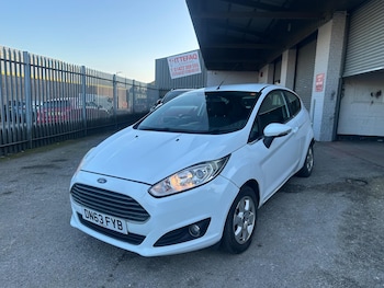 Used Ford Fiesta 2014 for sale - 77754239: Photo