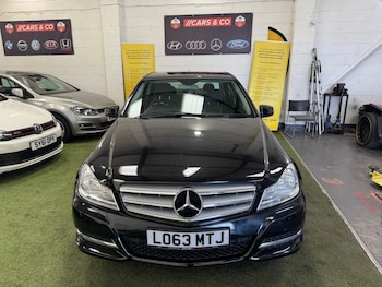 Used Mercedes-Benz C Class 2013 for sale - 79093780: Photo