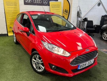 Used Ford Fiesta 2015 for sale - 79180896: Photo