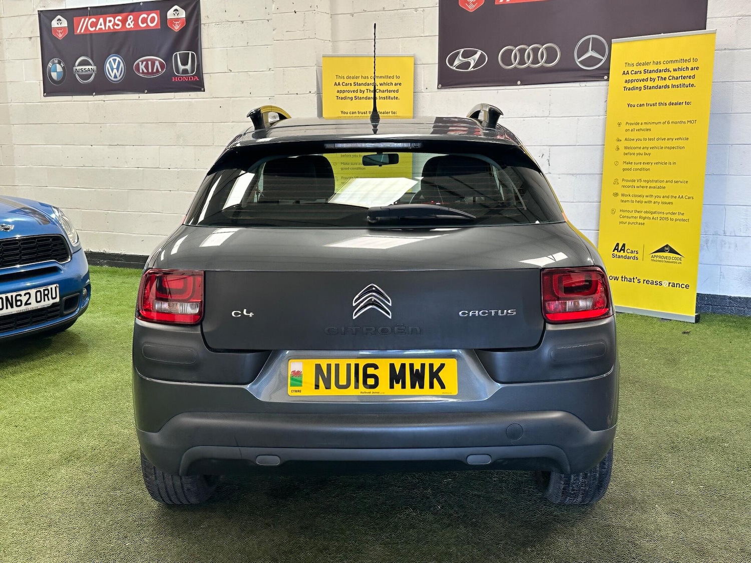 Used Citroen C4 Cactus 2016 for sale - 77940342: Photo 13