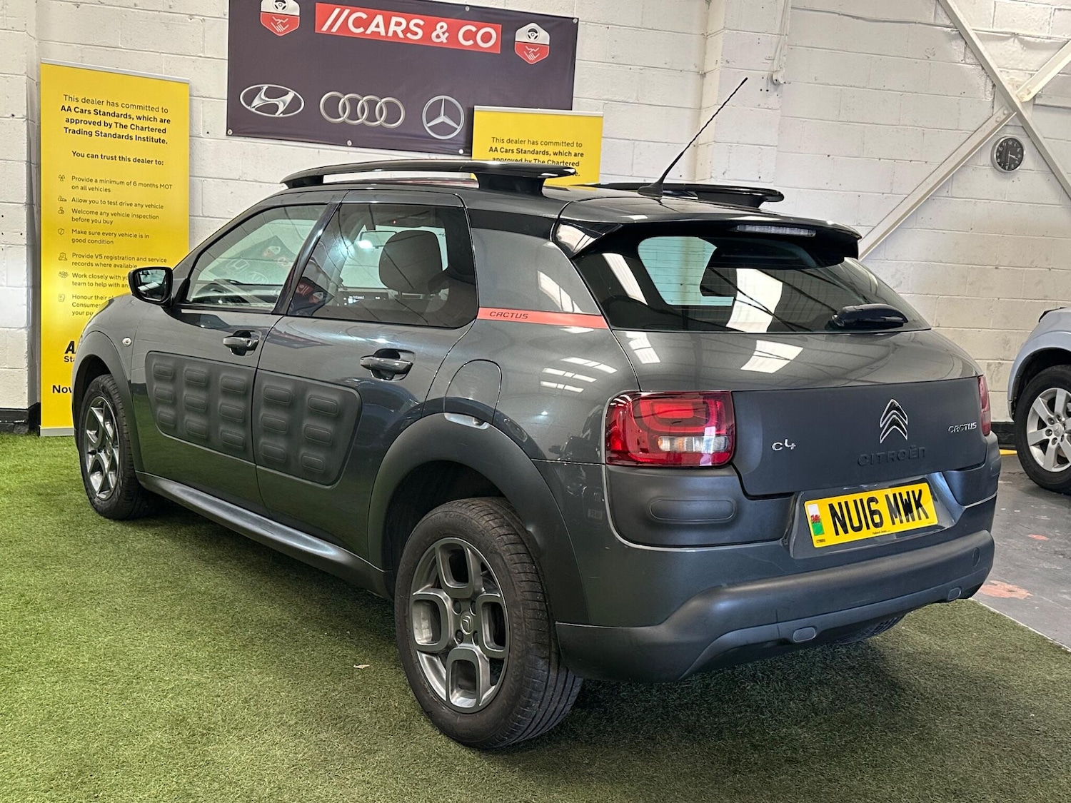 Used Citroen C4 Cactus 2016 for sale - 77940342: Photo 15