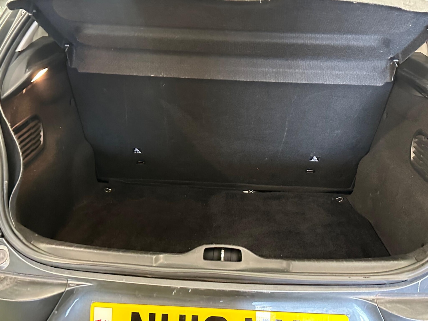 Used Citroen C4 Cactus 2016 for sale - 77940342: Photo 18