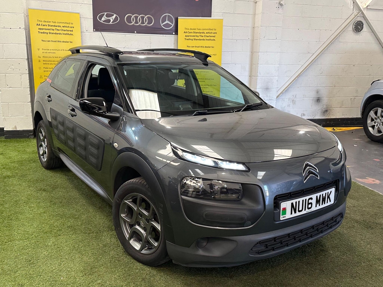Used Citroen C4 Cactus 2016 for sale - 77940342: Photo 6