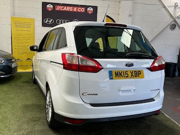 Used Ford Grand C-Max 2015 for sale - 78987983: Photo
