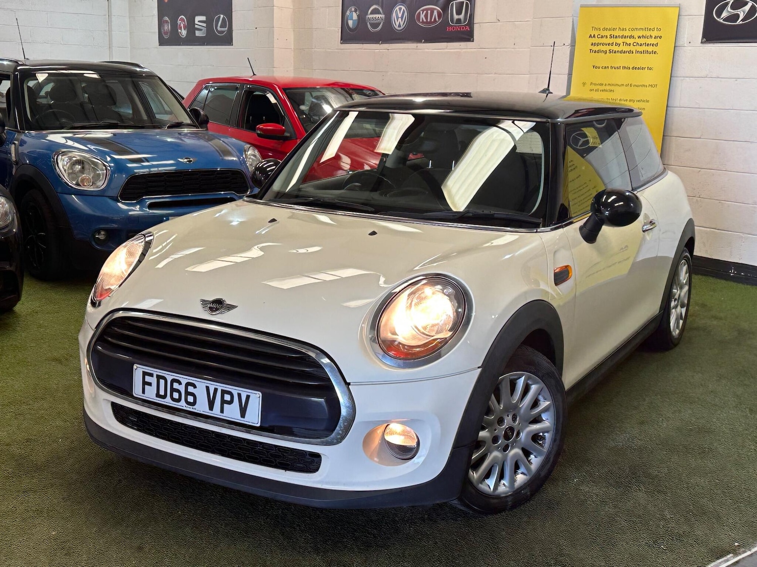 Used MINI Hatch 2016 for sale - 78058639: Photo 4