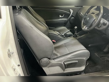 Used Renault Megane 2015 for sale - 78348152: Photo