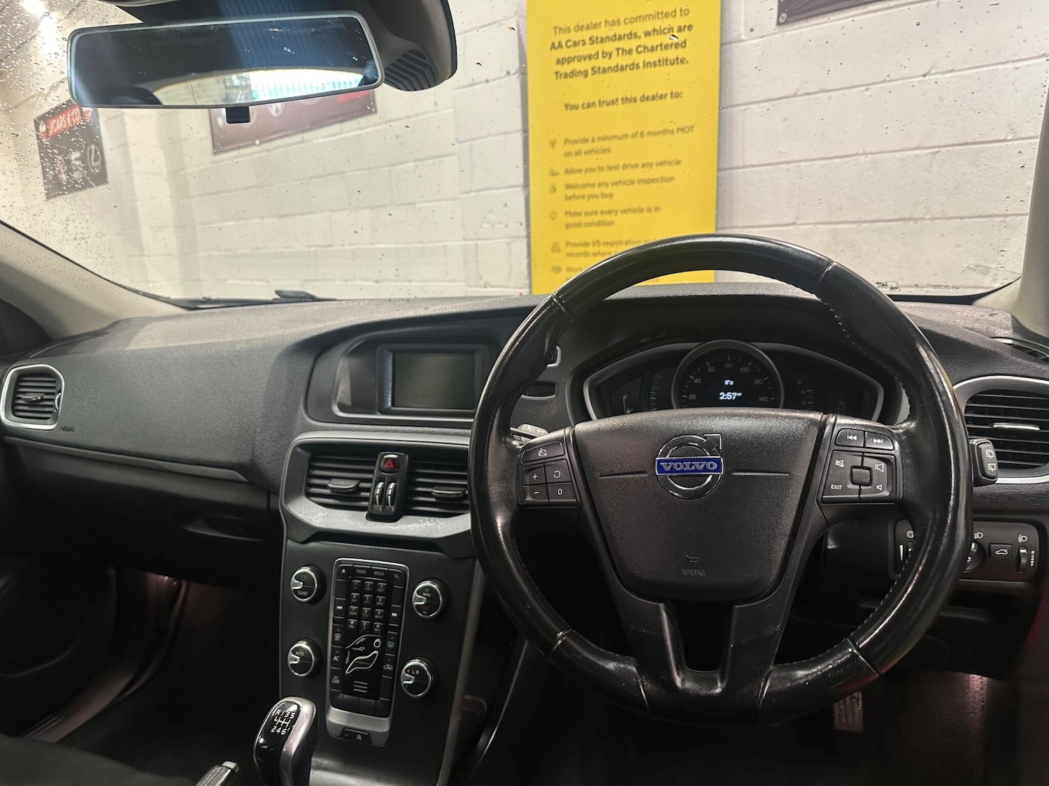 Used Volvo V40 2015 for sale - 77926088: Photo 21