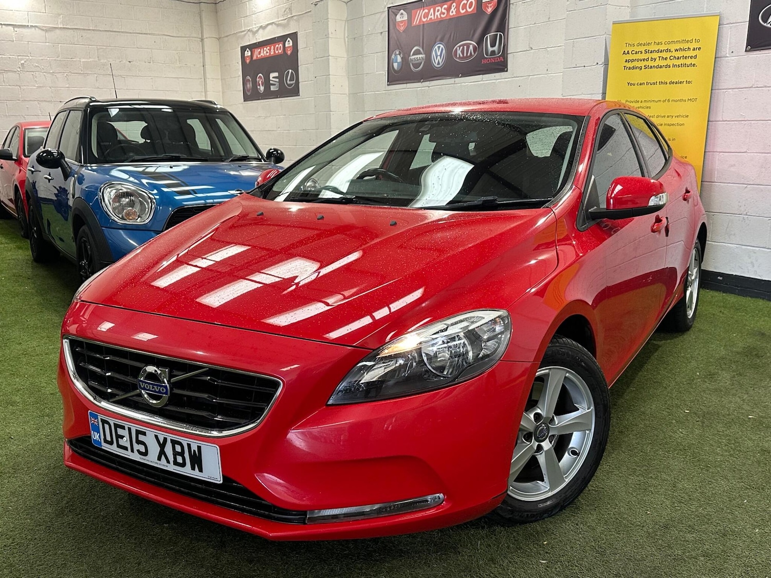 Used Volvo V40 2015 for sale - 77926088: Photo 6
