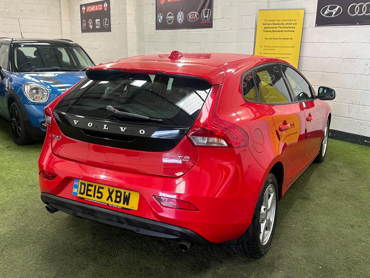 Used Volvo V40 2015 for sale - 77926088: Photo 9