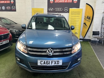 Used Volkswagen Tiguan 2012 for sale - 79049176: Photo