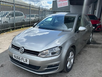 Used Volkswagen Golf 2016 for sale - 78586793: Photo