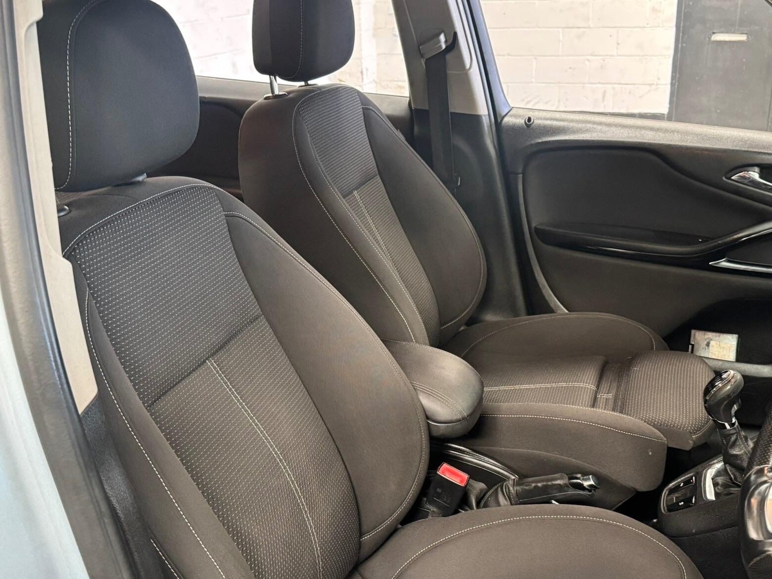 Used Vauxhall Zafira 2014 for sale - 77718042: Photo 17