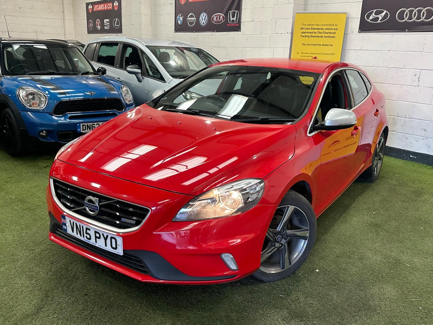 Used Volvo V40 2015 for sale - 77722588: Photo 7