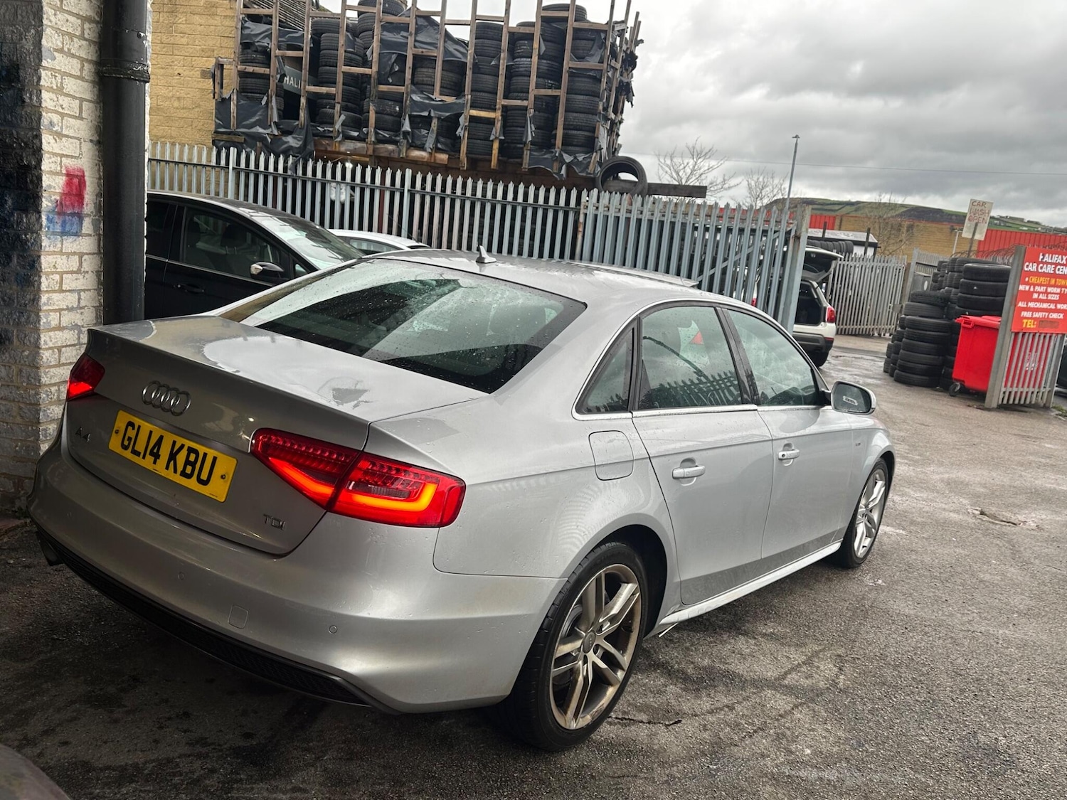 Used Audi A4 2014 for sale - 77853539: Photo 6