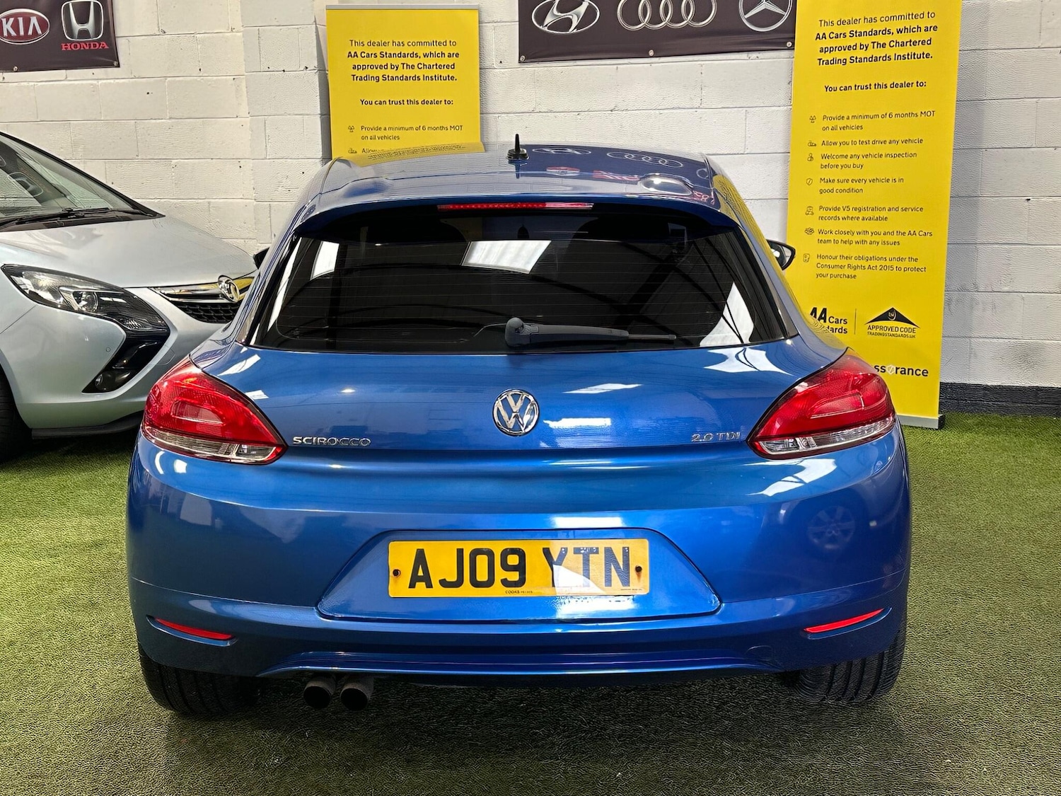 Used Volkswagen Scirocco 2009 for sale - 77718051: Photo 9