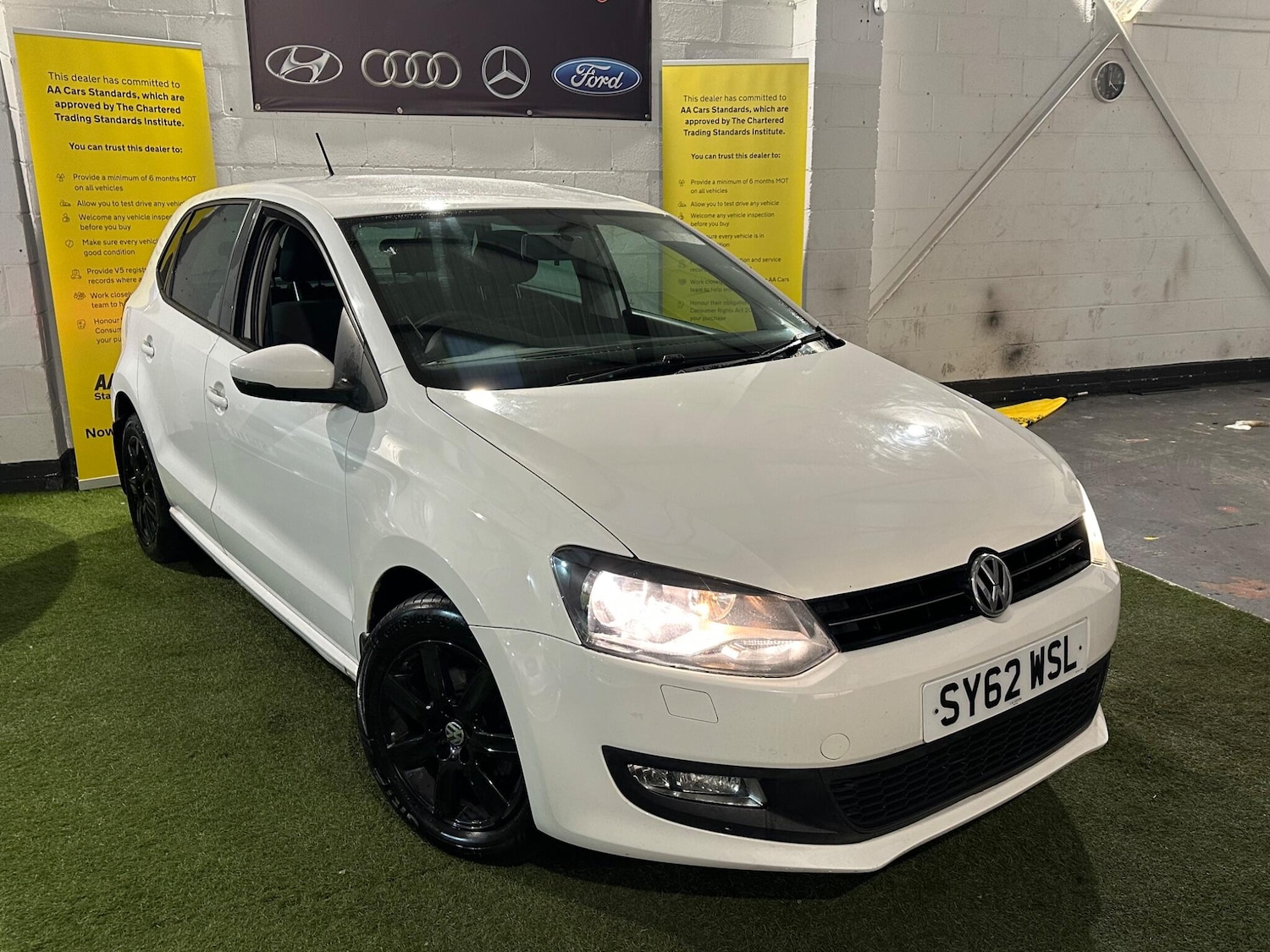 Used Volkswagen Polo 2012 for sale - 77718044: Photo 10