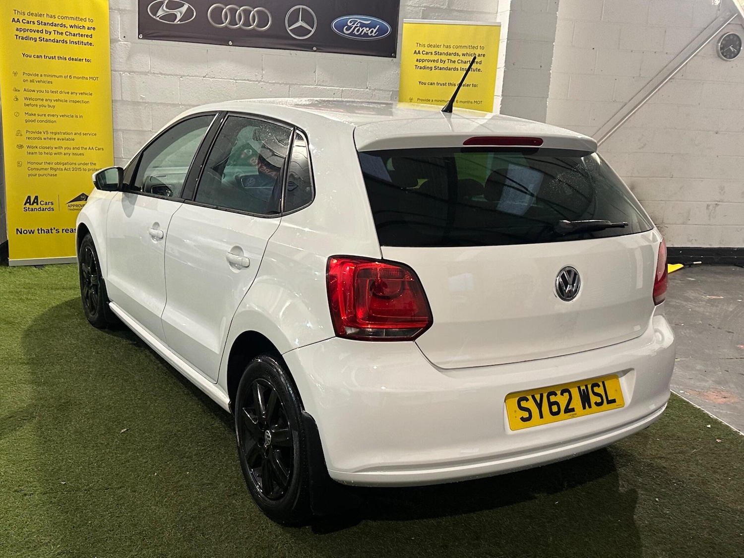 Used Volkswagen Polo 2012 for sale - 77718044: Photo 15