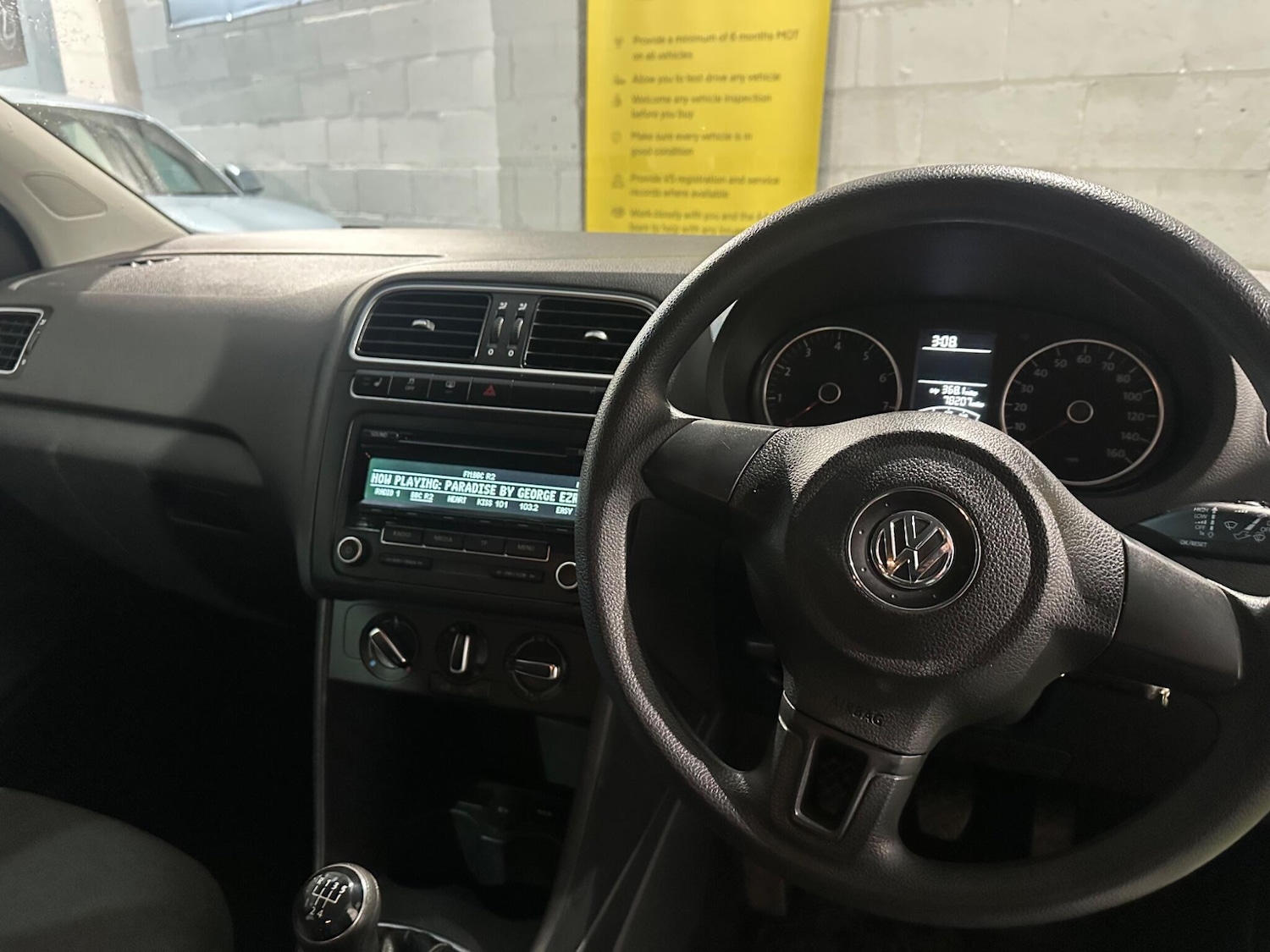 Used Volkswagen Polo 2012 for sale - 77718044: Photo 25