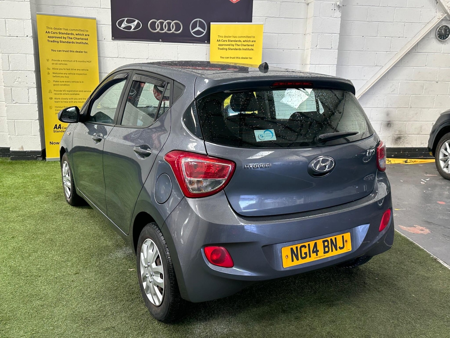 Used Hyundai i10 2014 for sale - 78072412: Photo 16