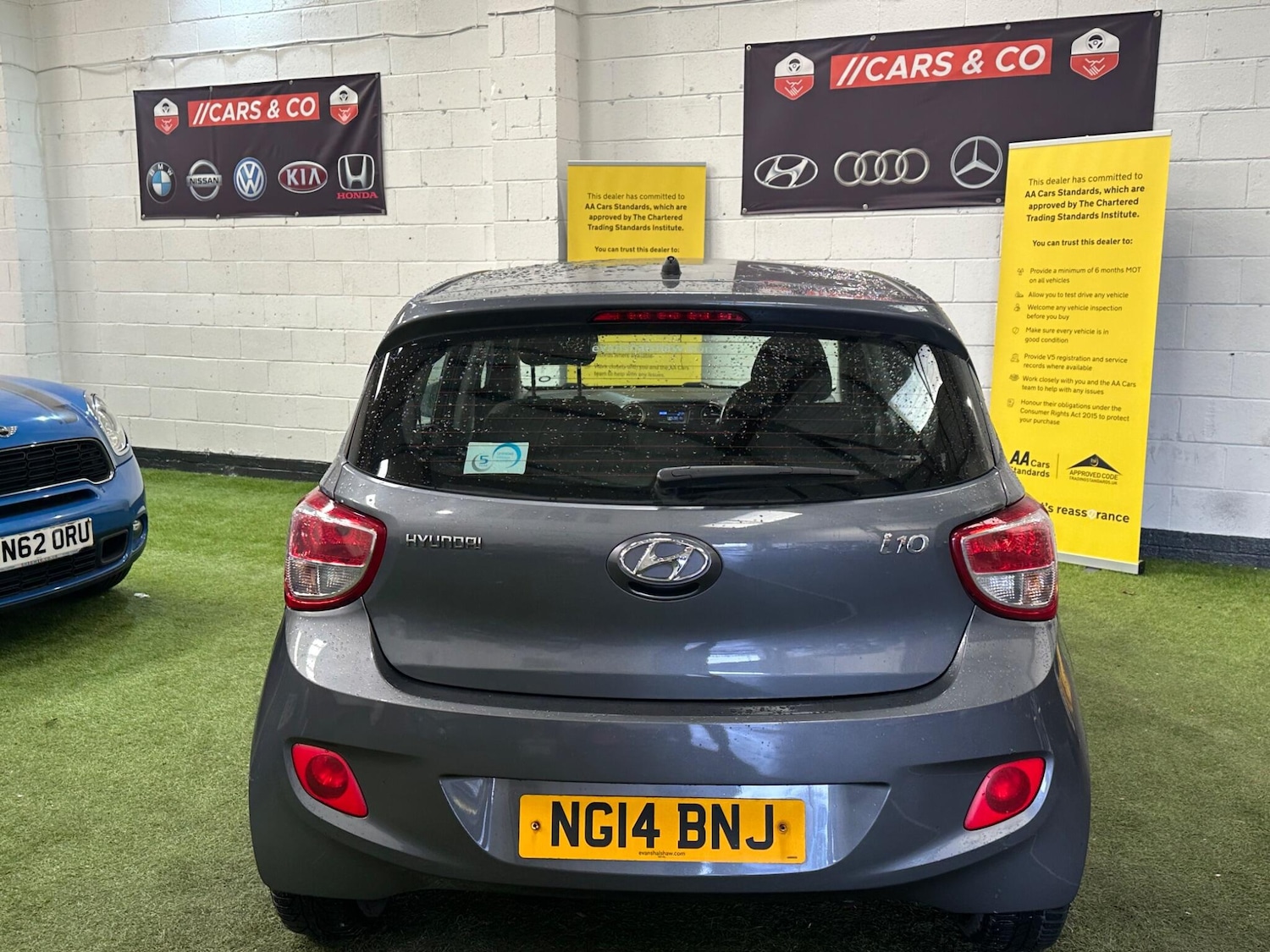 Used Hyundai i10 2014 for sale - 78072412: Photo 9