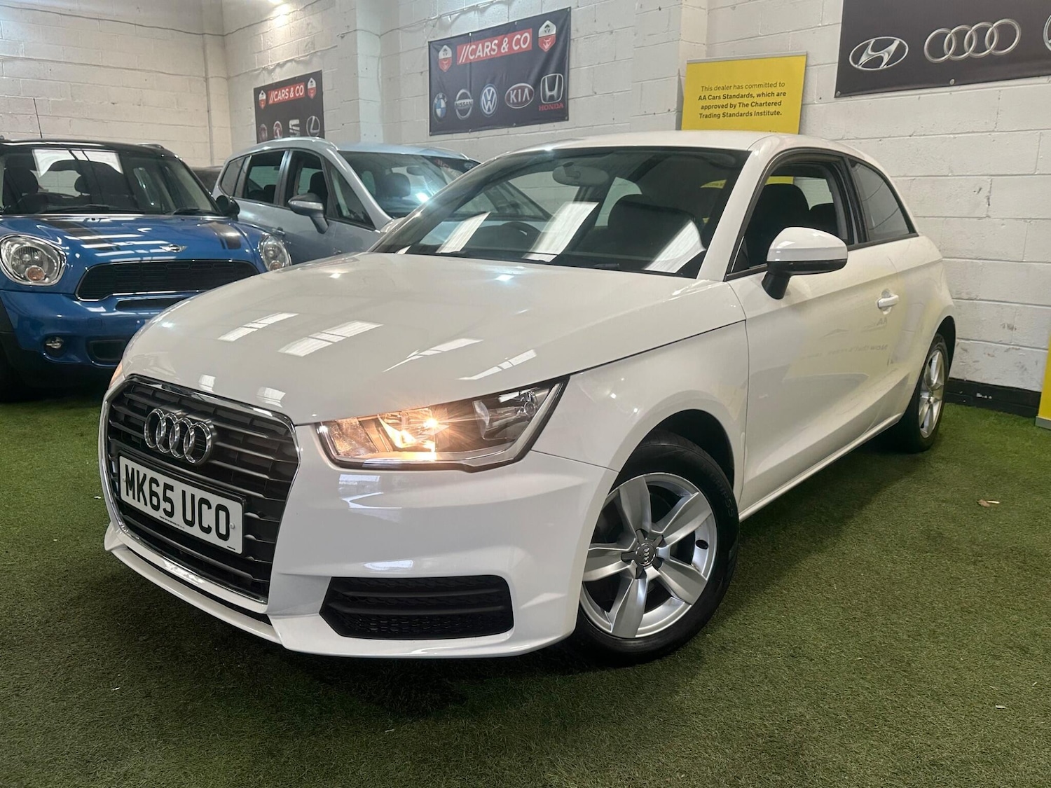 Used Audi A1 2015 for sale - 77718045: Photo 2