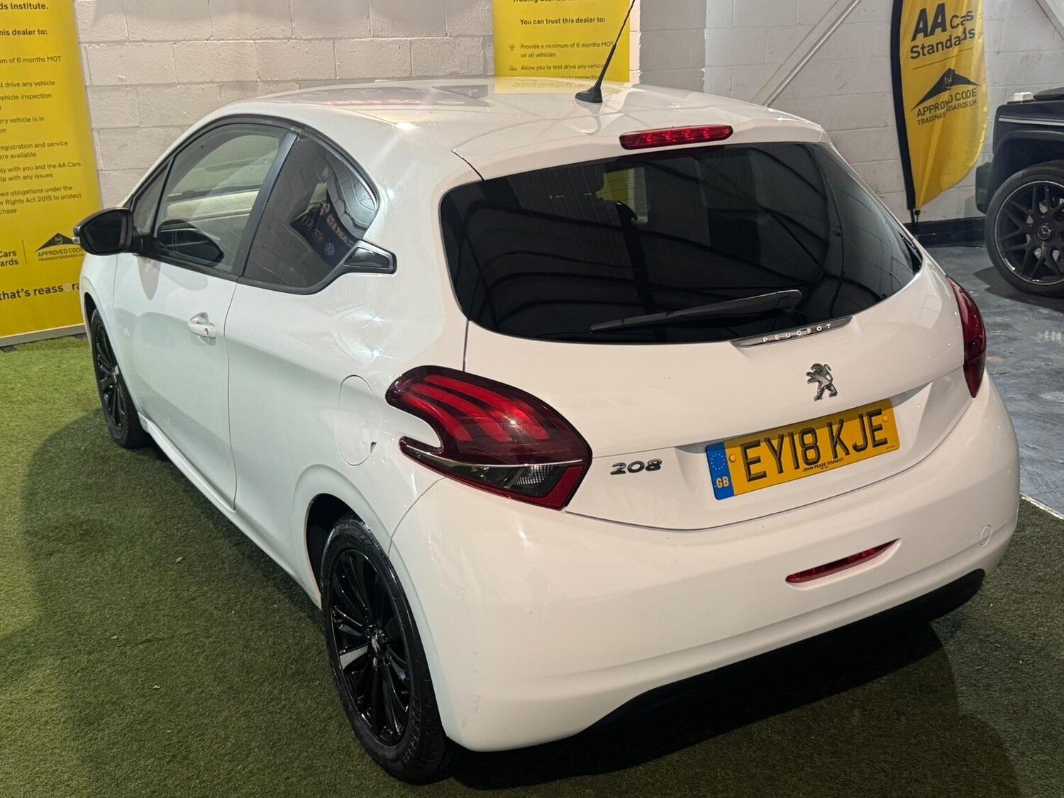 Used Peugeot 208 2018 for sale - 77718056: Photo 18