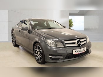 Used Mercedes-Benz C Class 2014 for sale - 78261337: Photo