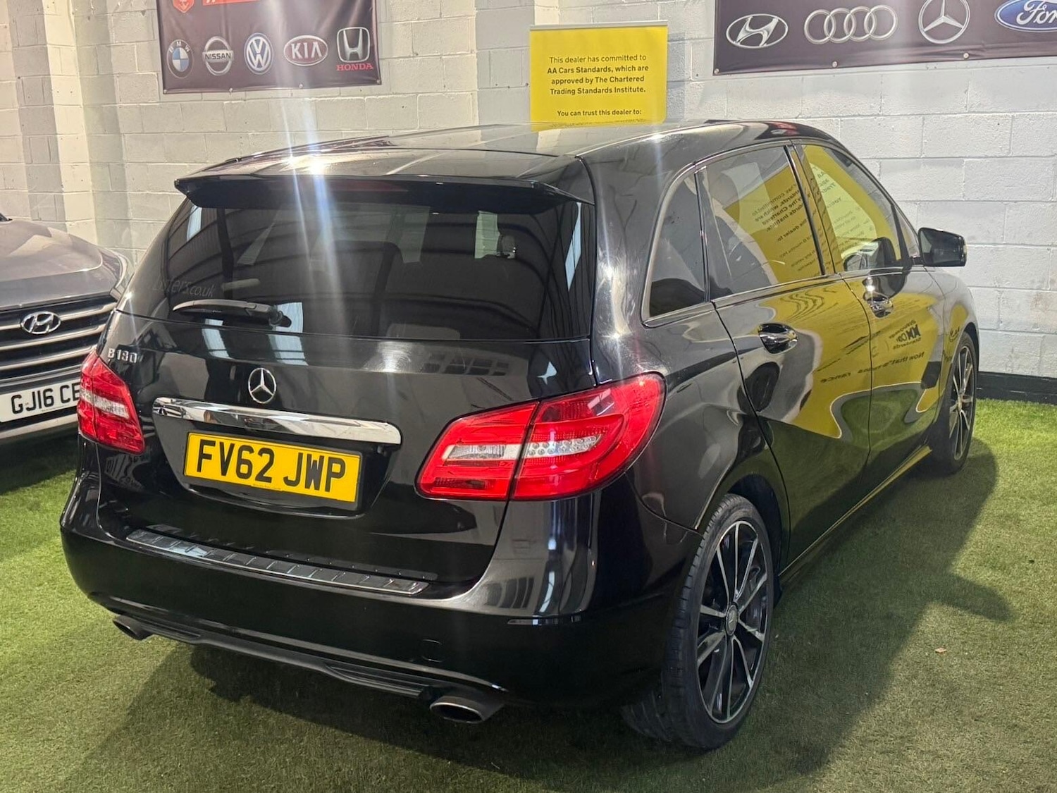 Used Mercedes-Benz B Class 2012 for sale - 77718057: Photo 18