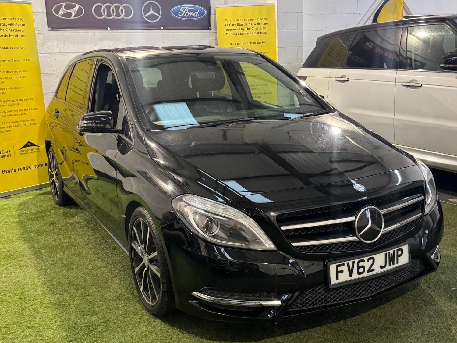 Used Mercedes-Benz B Class 2012 for sale - 77718057: Photo 4