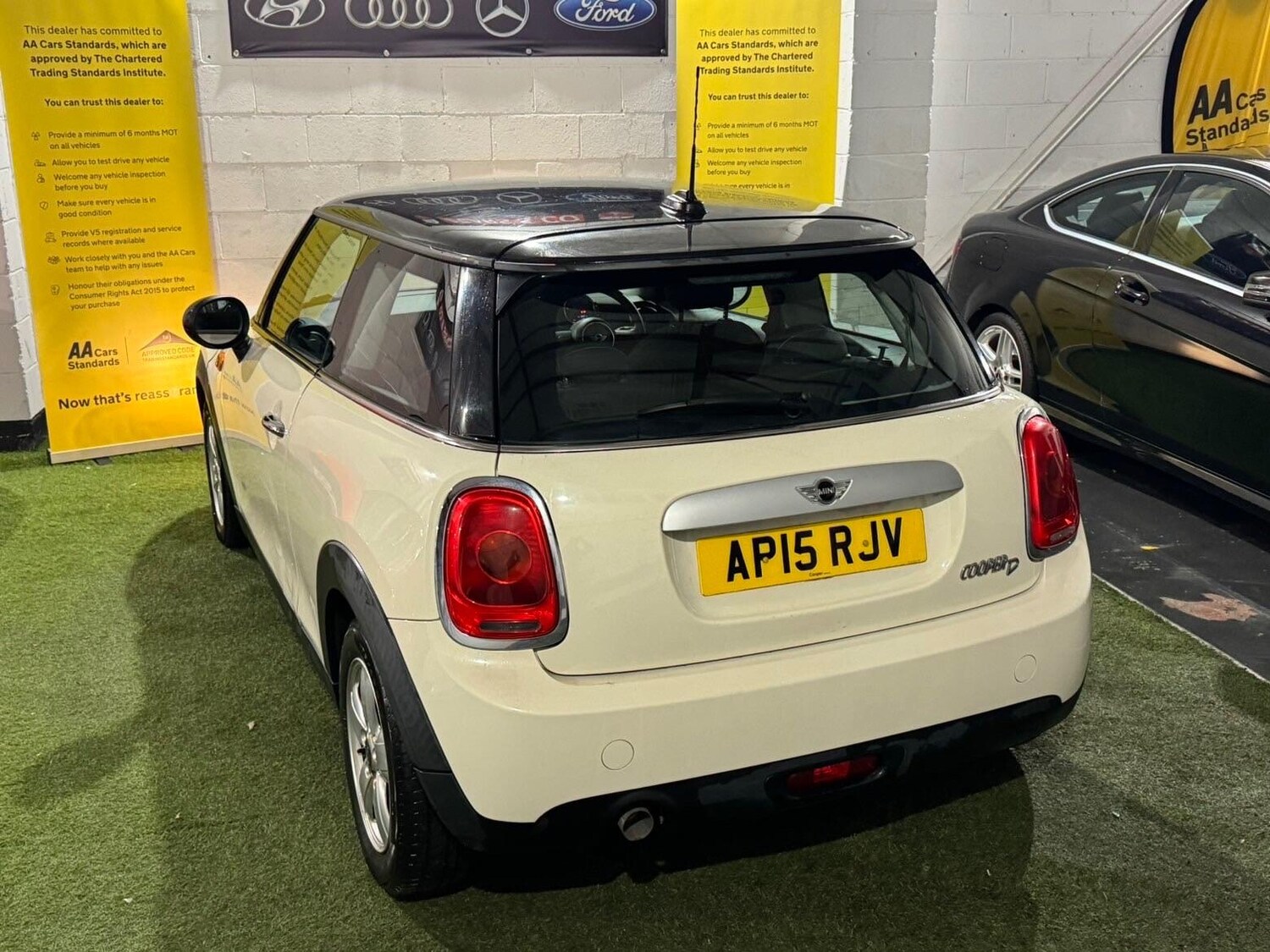 Used MINI Hatch 2015 for sale - 77718059: Photo 16