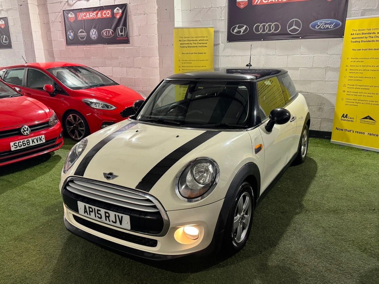 Used MINI Hatch 2015 for sale - 77718059: Photo 8