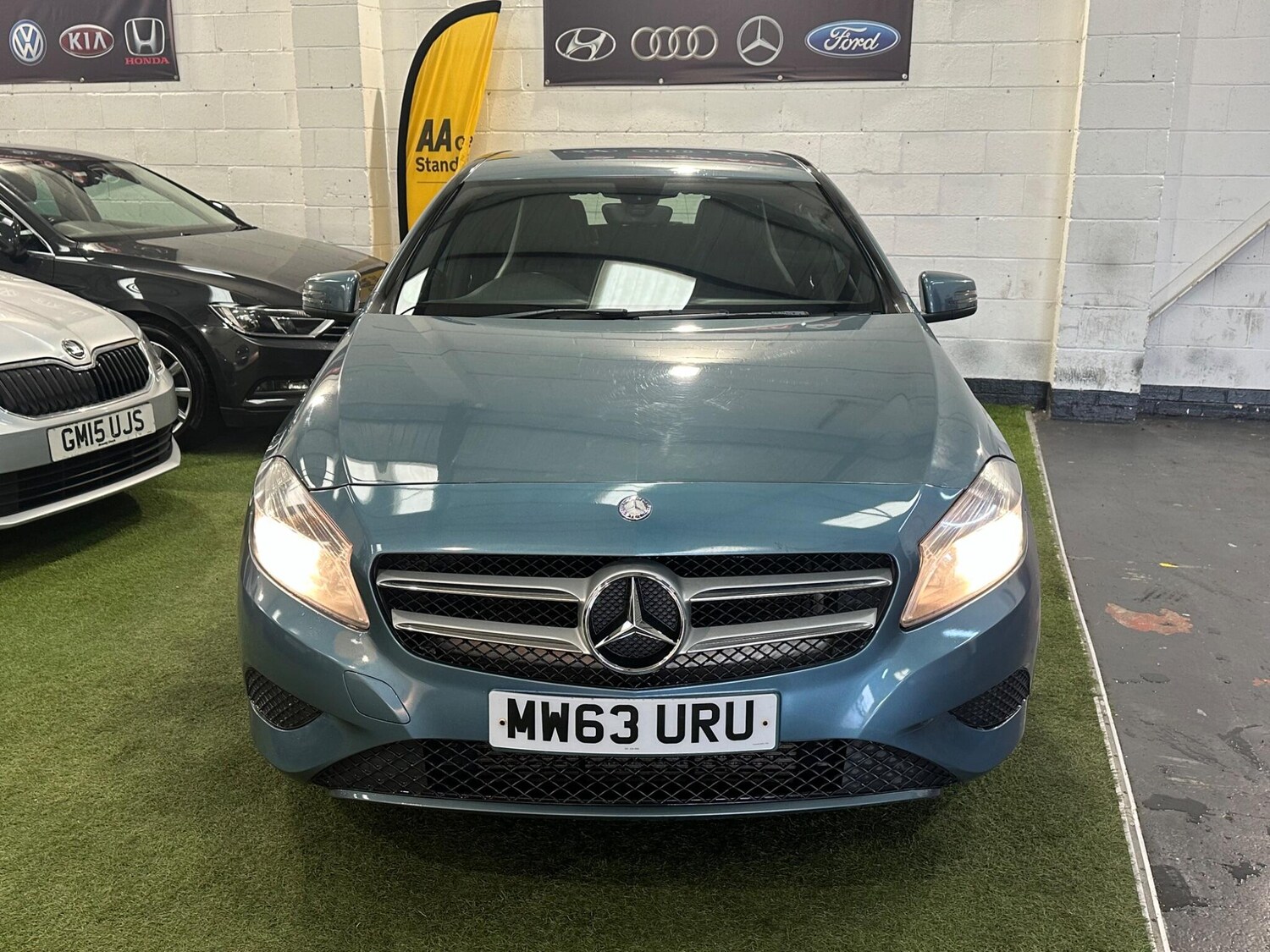 Used Mercedes-Benz A-Class 2014 for sale - 77718050: Photo 11