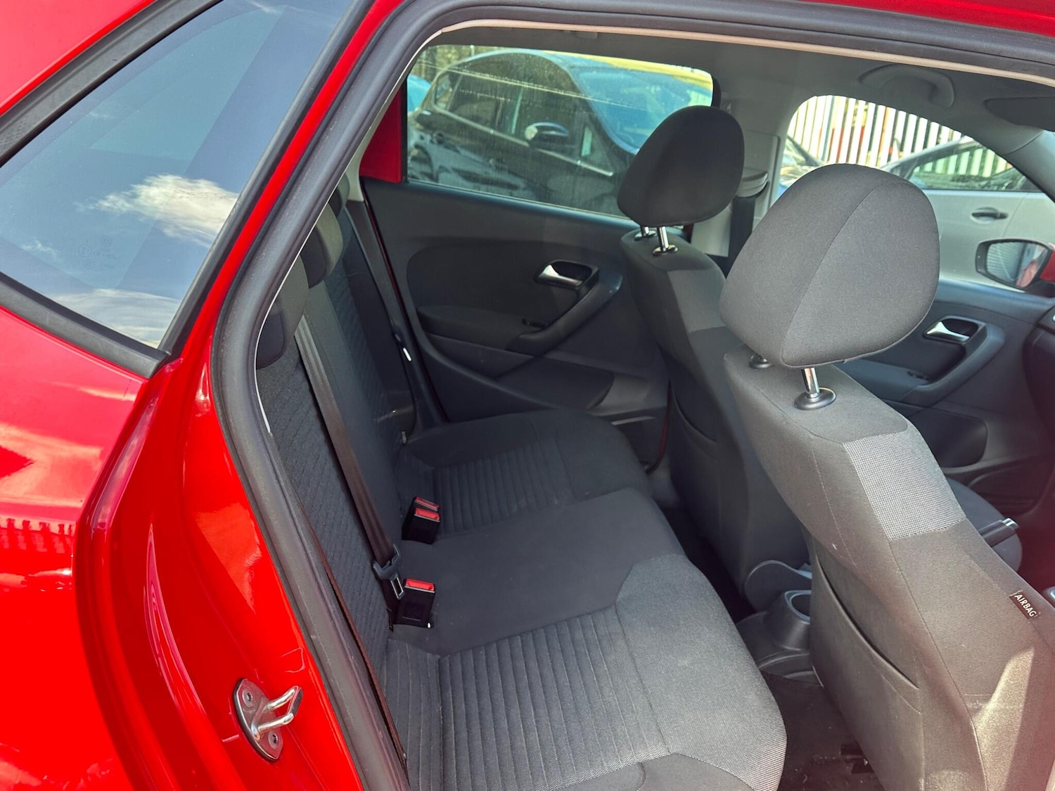 Used Volkswagen Polo 2014 for sale - 78018856: Photo 7