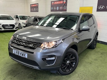 Used Land Rover Discovery Sport 2018 for sale - 78935041: Photo