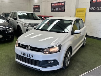 Used Volkswagen Polo 2014 for sale - 78204999: Photo