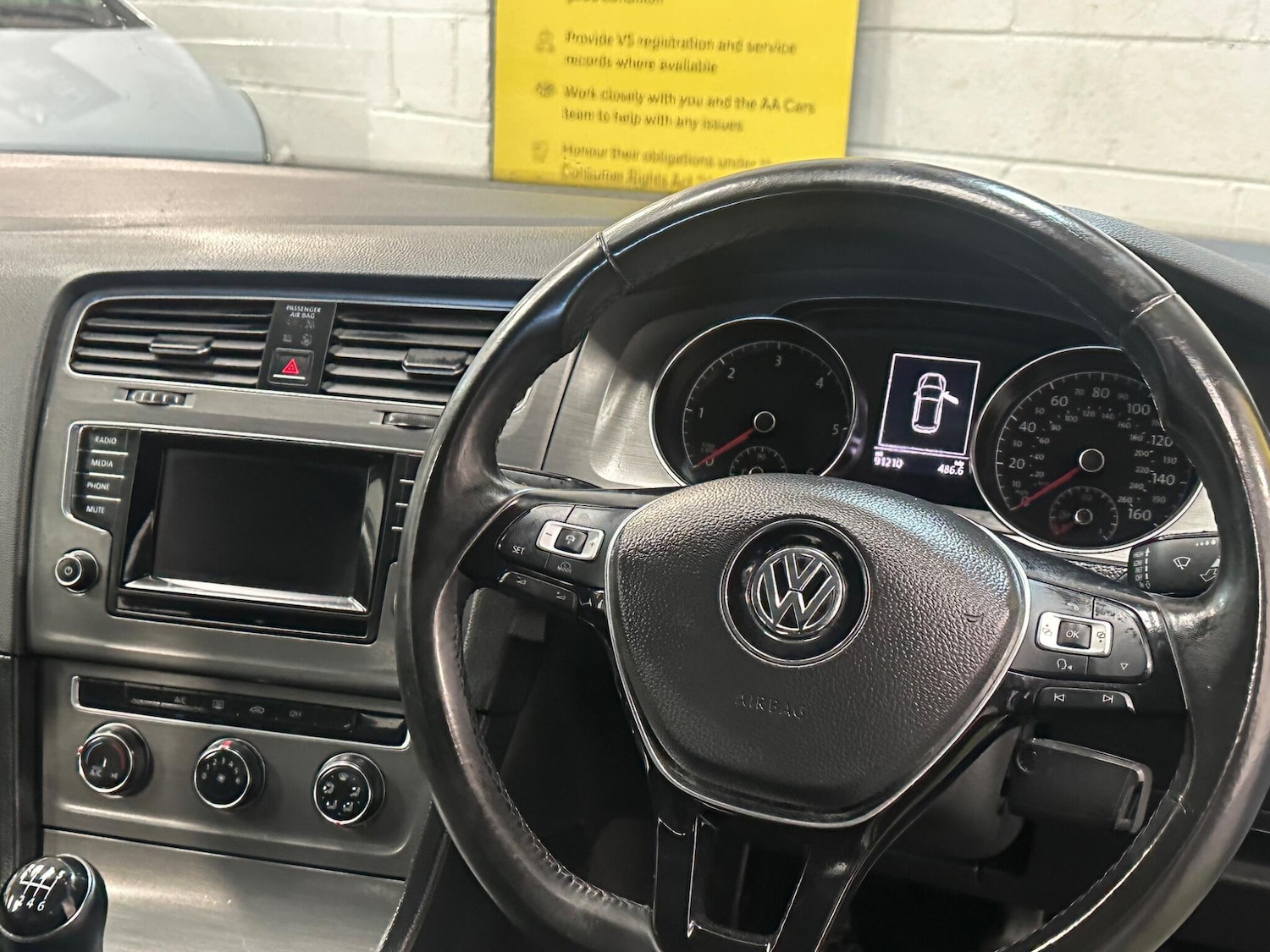 Used Volkswagen Golf 2013 for sale - 77718040: Photo 19
