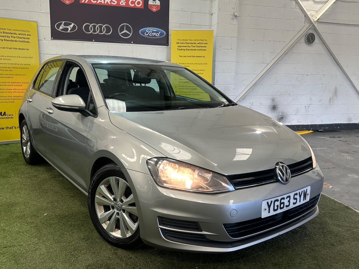 Used Volkswagen Golf 2013 for sale - 77718040: Photo 7