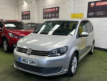 Used Volkswagen Touran 2012 for sale - 79093808: Photo