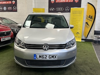Used Volkswagen Touran 2012 for sale - 79093808: Photo