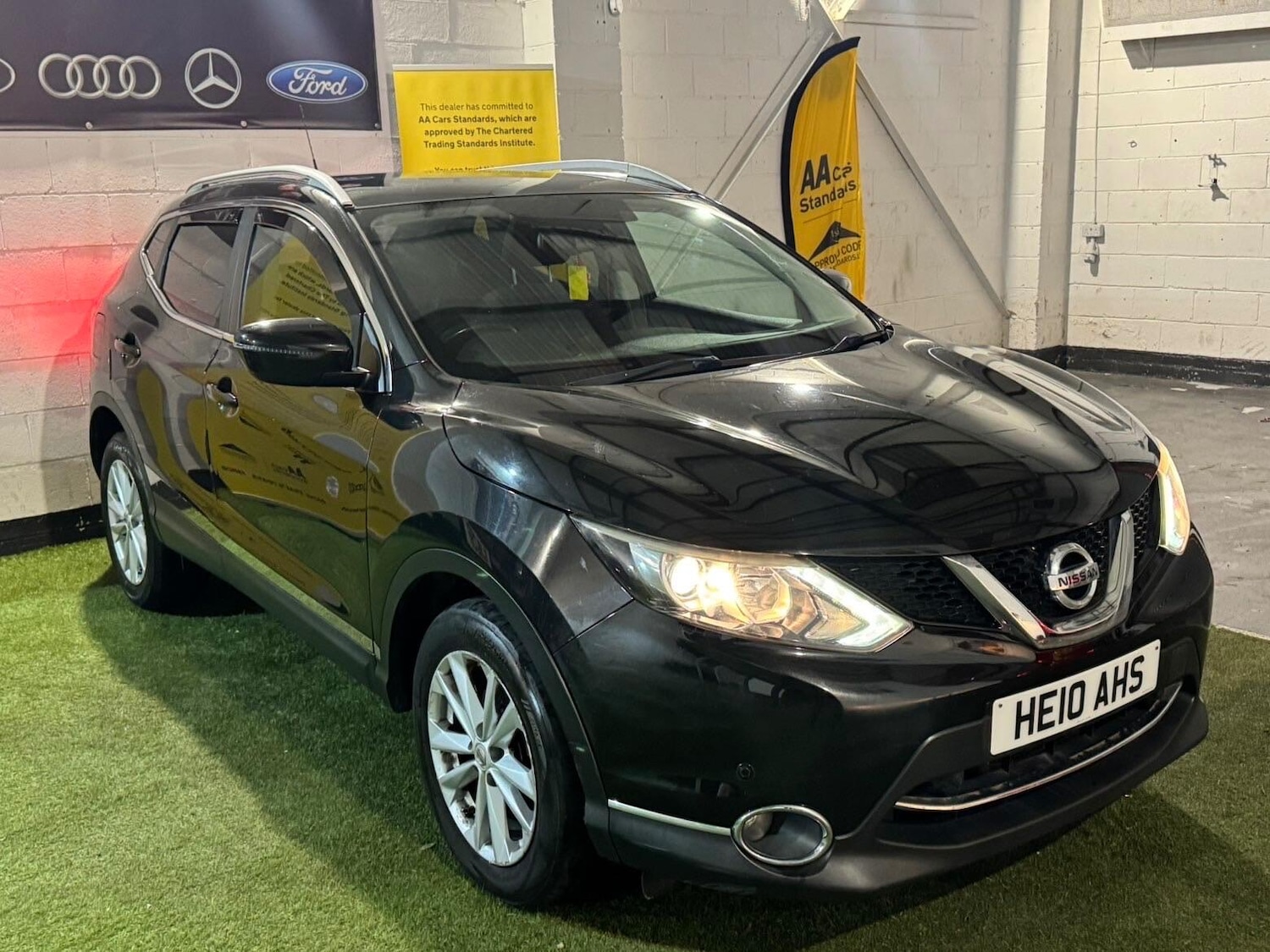 Used Nissan Qashqai 2014 for sale - 77718053: Photo 2