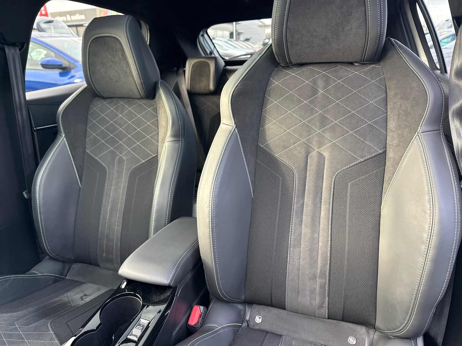 Used Peugeot 208 2022 for sale - 76691635: Photo 14