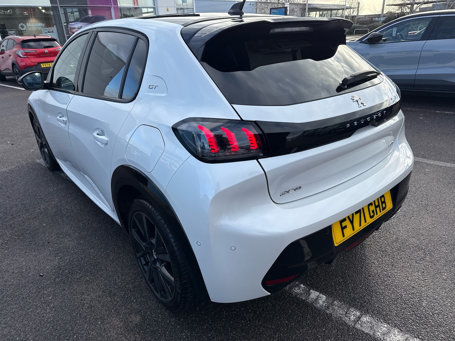 Used Peugeot 208 2022 for sale - 76691635: Photo 16