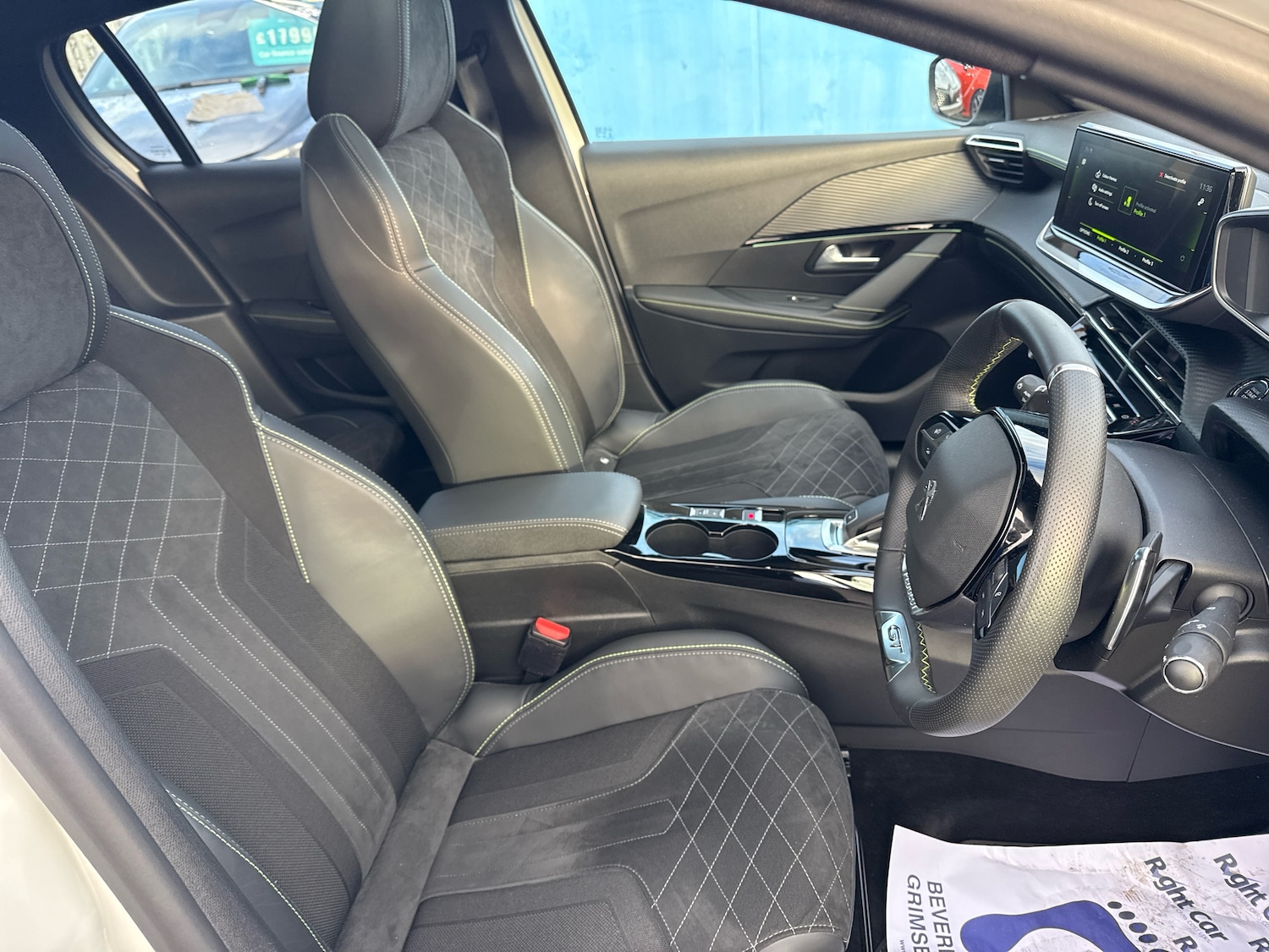 Used Peugeot 208 2022 for sale - 76691635: Photo 25