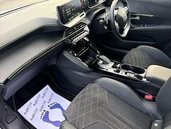 Used Peugeot 208 2022 for sale - 76691635: Photo