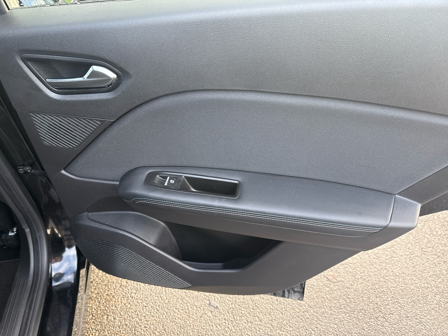 Used Renault Other 2024 for sale - 77232302: Photo 11