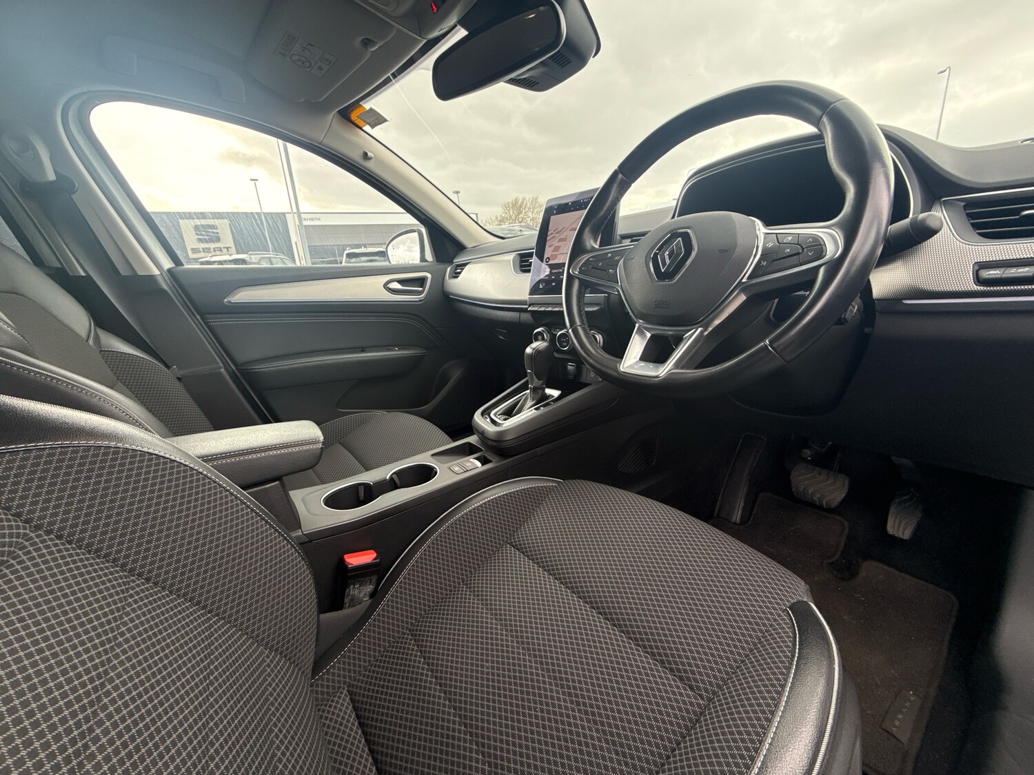 Used Renault Arkana 2022 for sale - 77855799: Photo 6