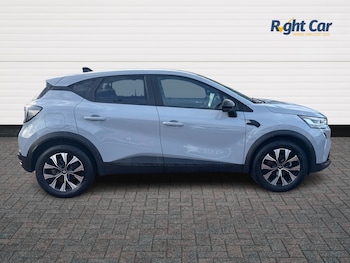 Used Renault Captur 2024 for sale - 77232296: Photo