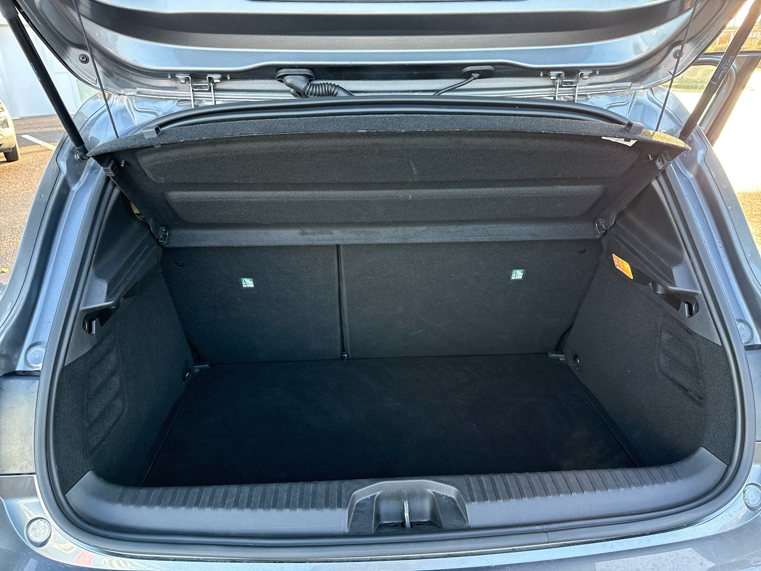 Used Renault Clio 2025 for sale - 76745403: Photo 9