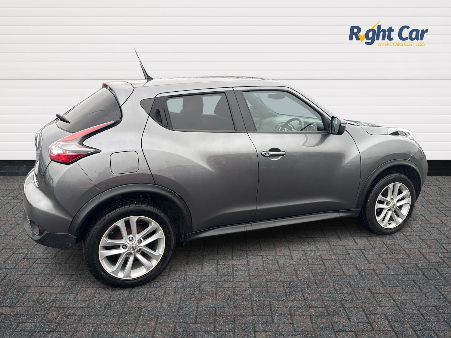 Used Nissan Juke 2017 for sale - 77307716: Photo 4