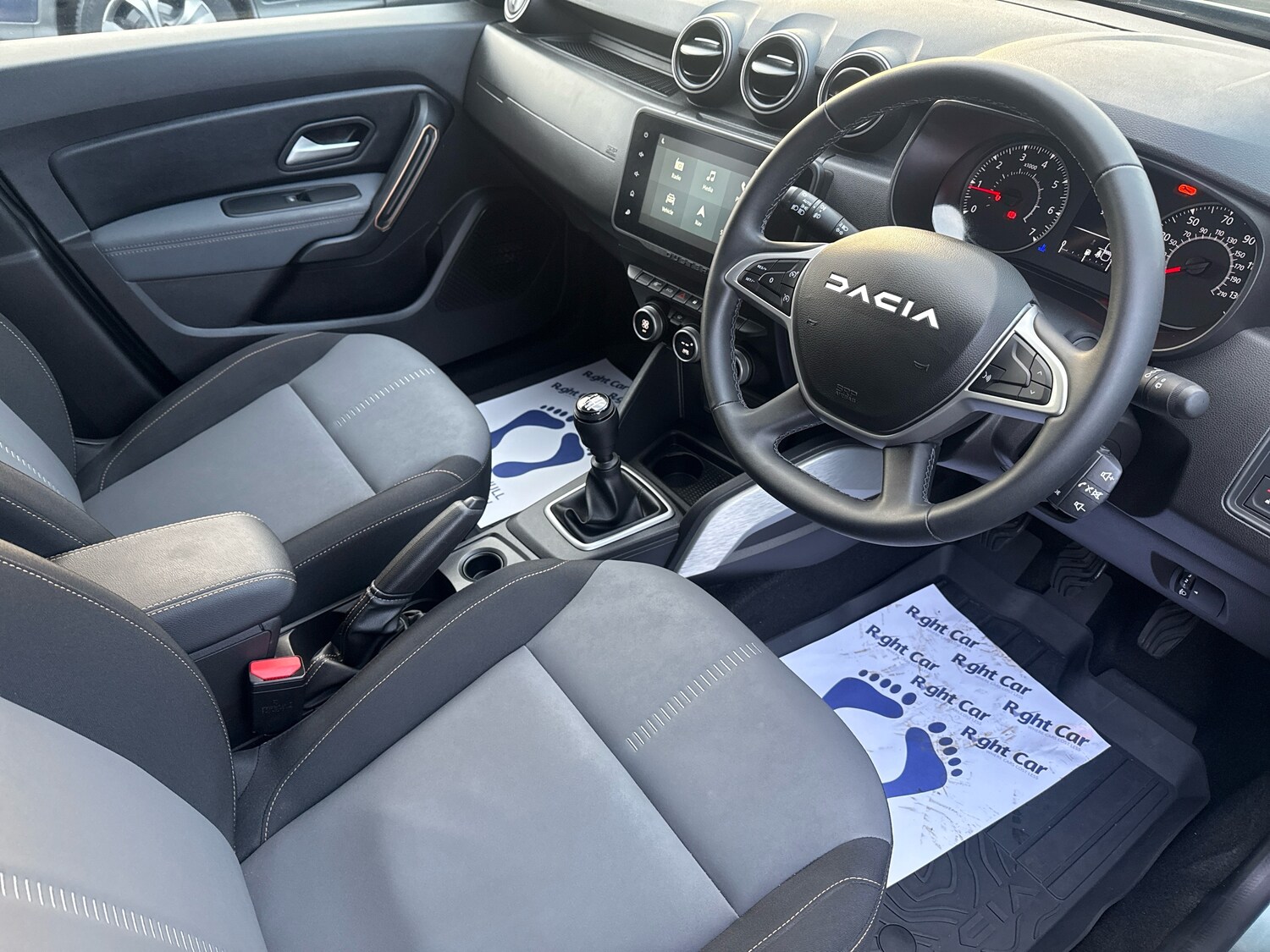 Used Dacia Duster 2023 for sale - 77360621: Photo 6